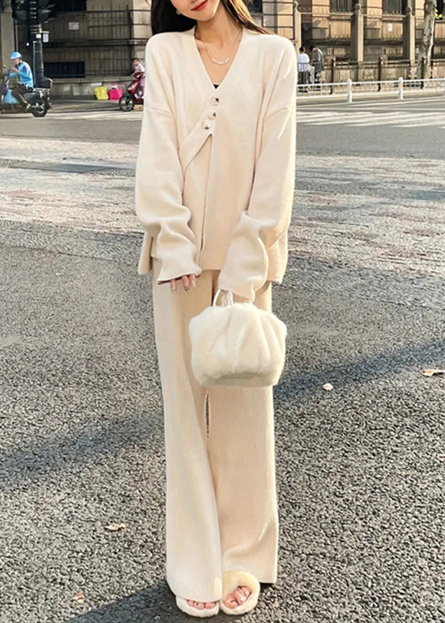 Vintage Inspired Pants with a Contemporary Edge
