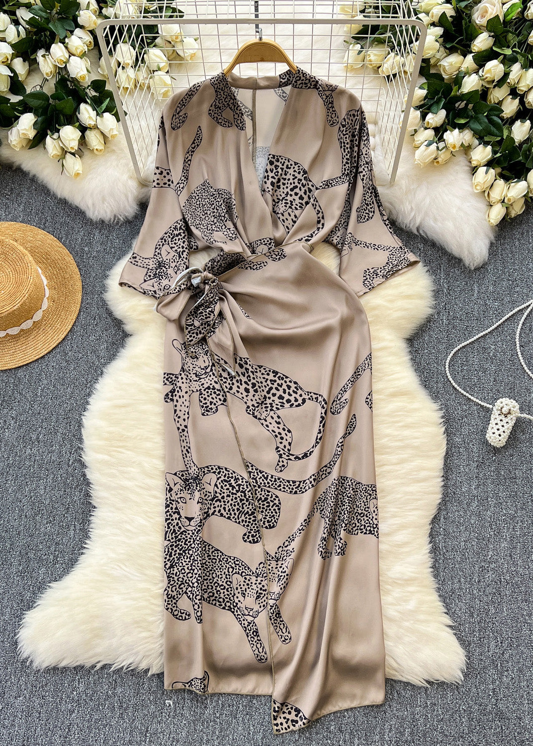 Gracefully Styled Dress for Any Occasion
