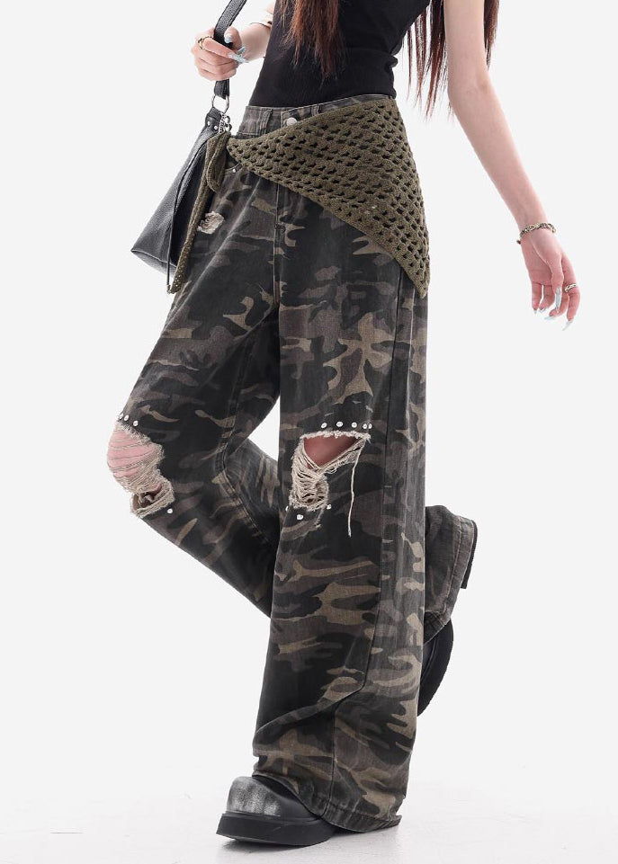 Well Tailored Pants with a Graceful Silhouette