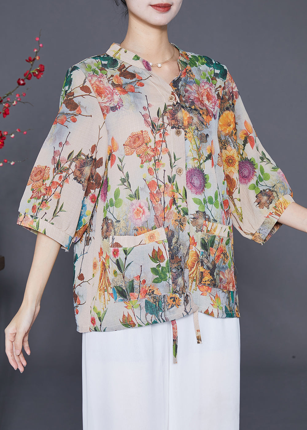 Classic Vintage Shirt with a Flattering Fit