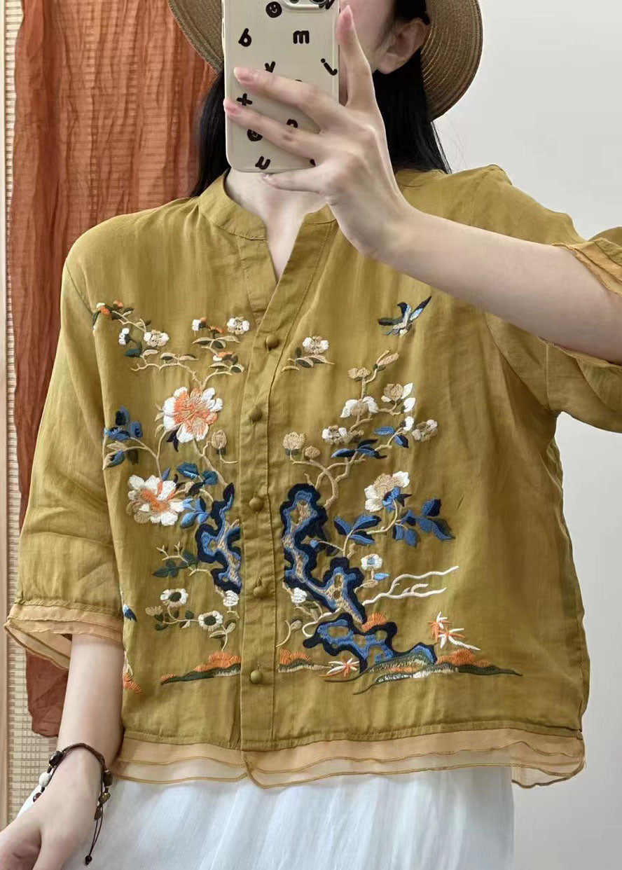 Gracefully Styled Blouse for Any Occasion