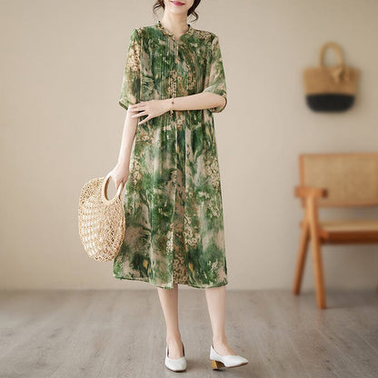 A Vintage Style Dress with Delicate Timeless Details