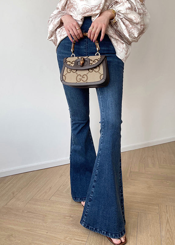 Well Tailored Pants with a Graceful Silhouette
