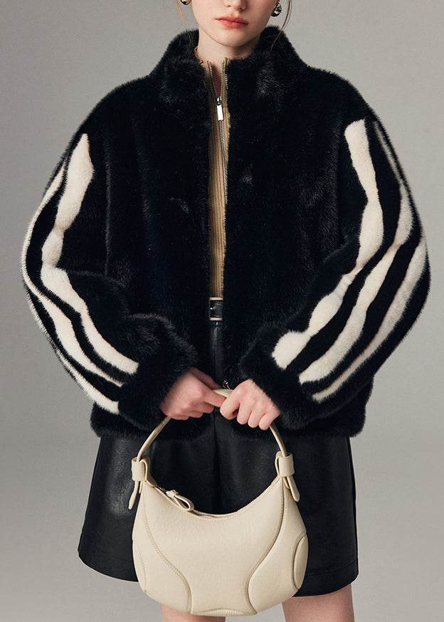 Sophisticated Coat with a Clean Classic Look