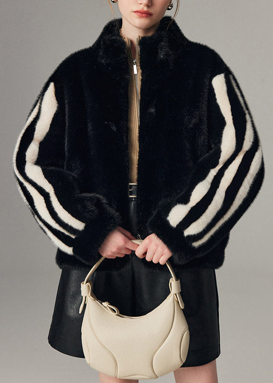 Sophisticated Coat with a Clean Classic Look