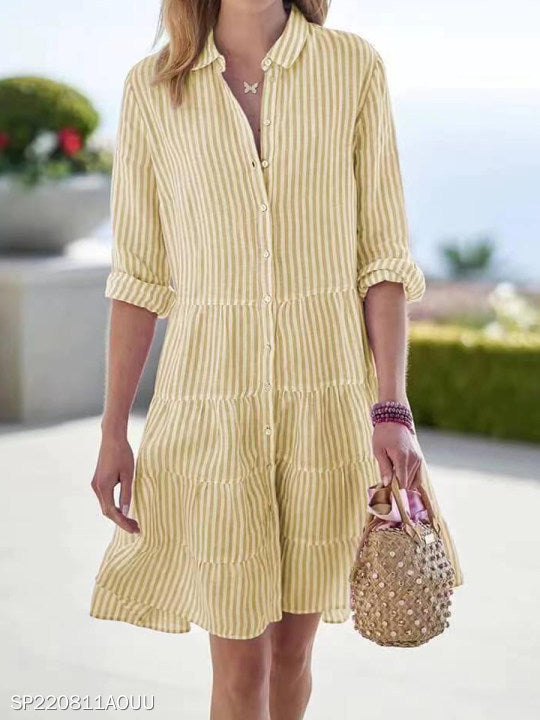 Beautifully Finished Dress in a Timeless Design