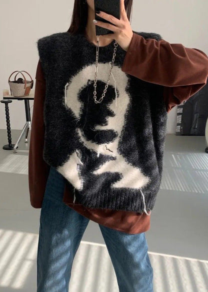 Beautifully Finished Coat in a Timeless Design