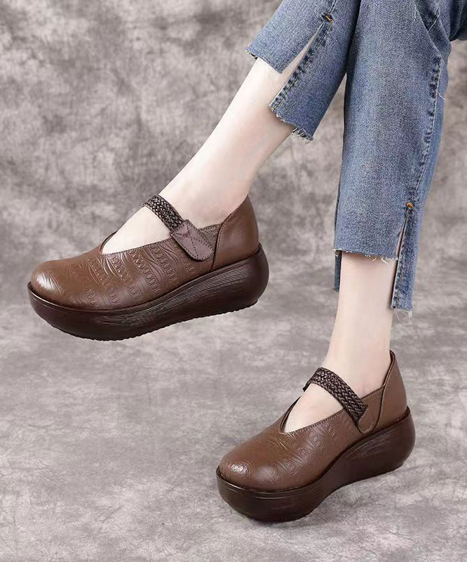 Graceful Orthopedic Shoes for Modern Look