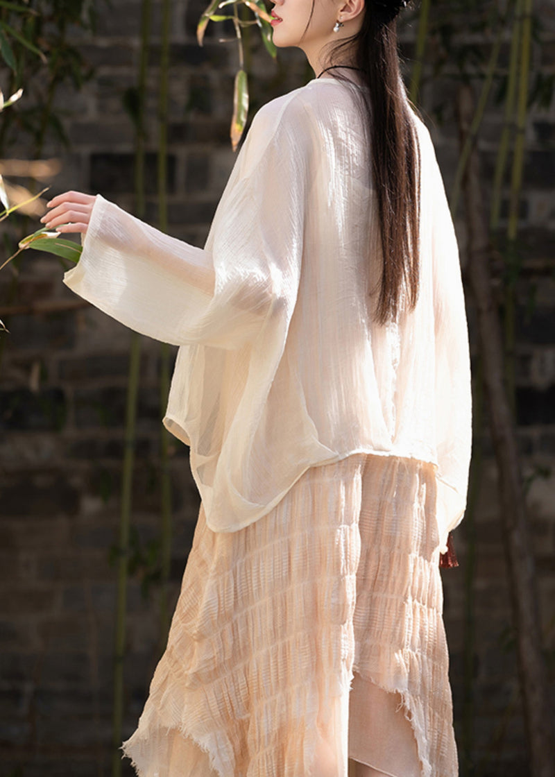 Well Tailored Cardigan with a Graceful Silhouette