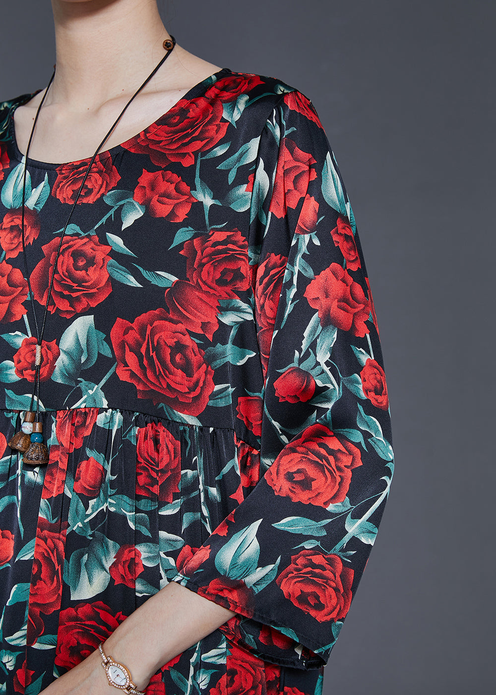 Classic Vintage & Enduringly Stylish Dress