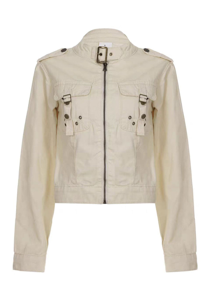 Gracefully Styled Jacket for Any Occasion