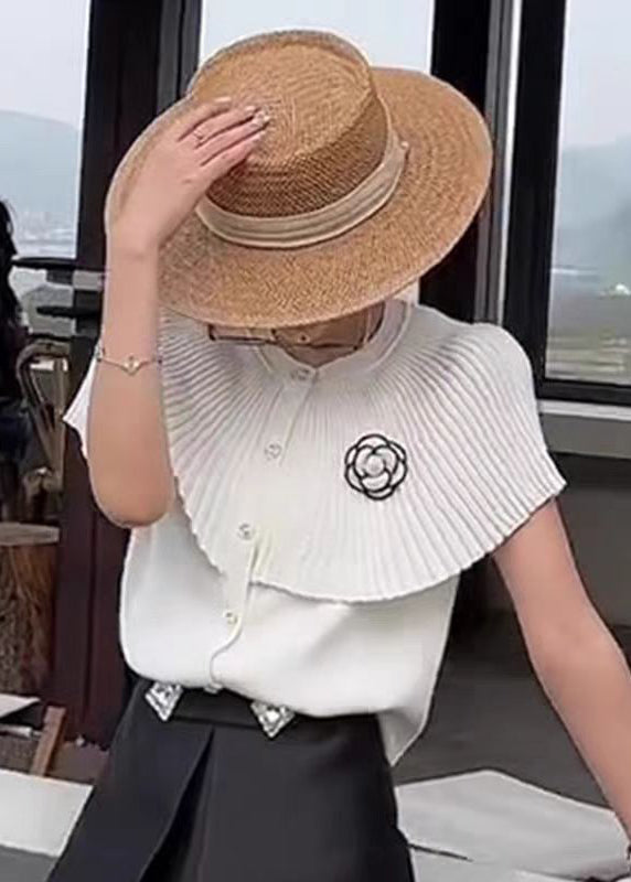 Gracefully Styled Blouse for Any Occasion
