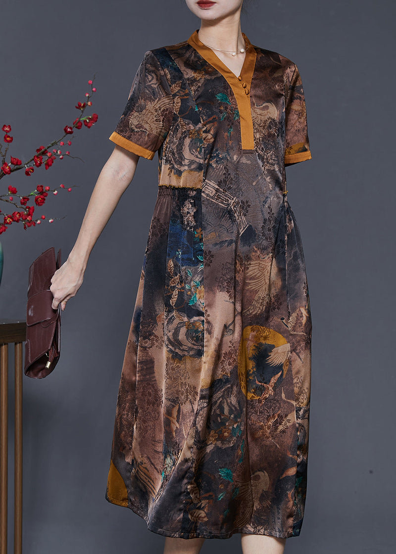 Classic Vintage Dress with a Flattering Fit
