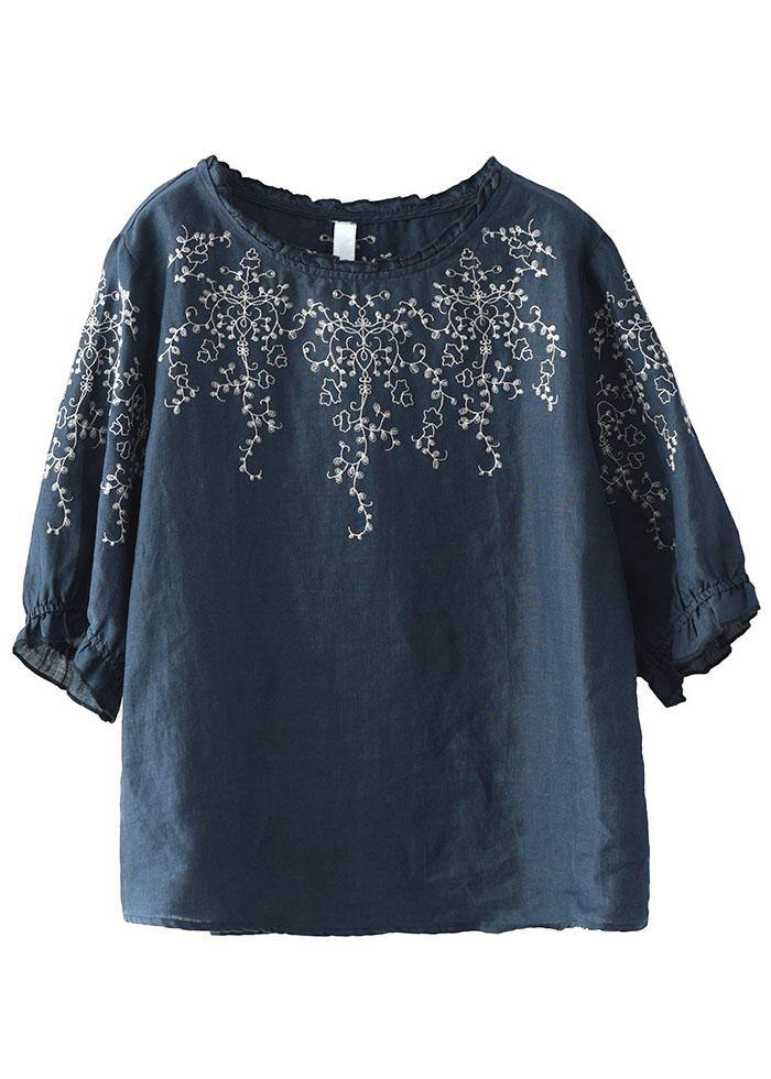 Beautifully Finished Blouse in a Timeless Design