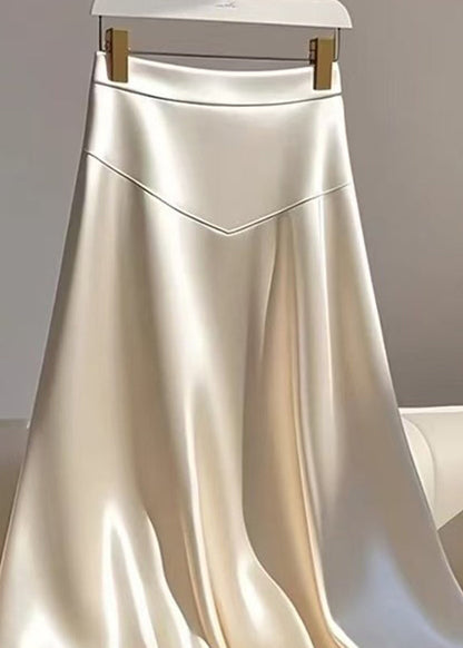 Sophisticated Garment with a Clean Classic Look