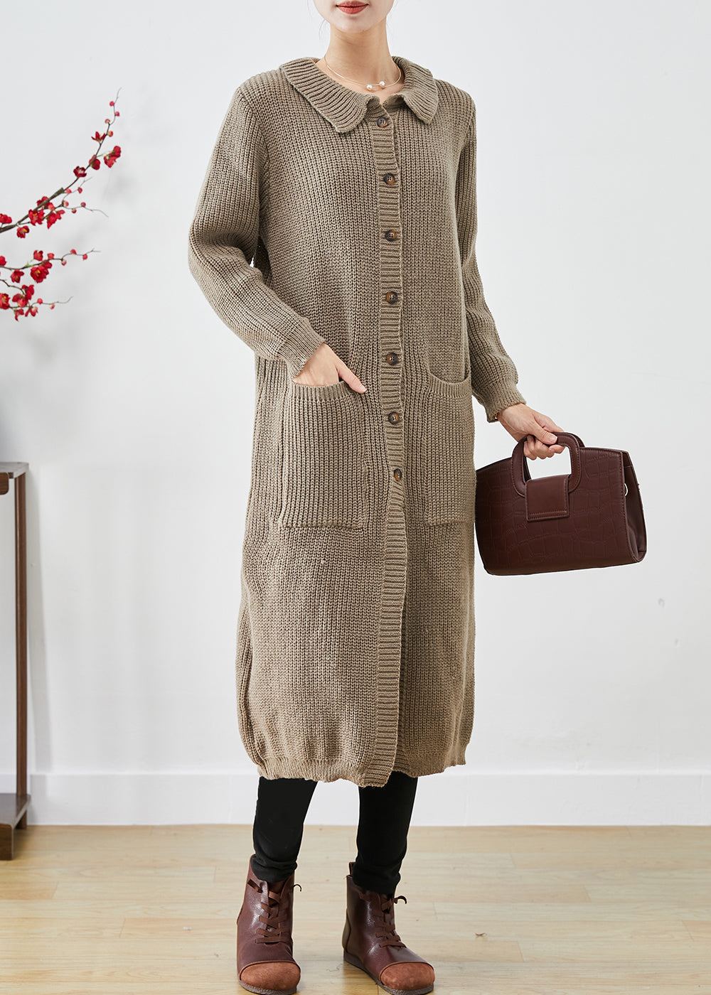 Classic Vintage Coat with a Flattering Fit