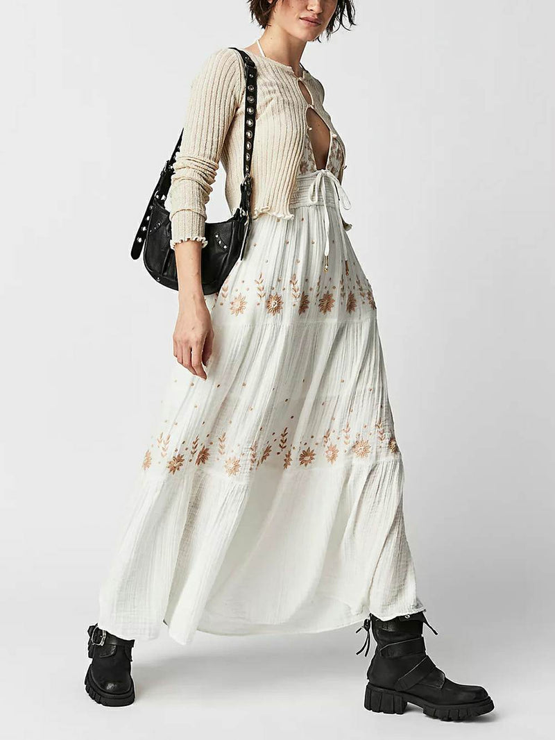 Effortlessly Elegant Dress with a Timeless Design