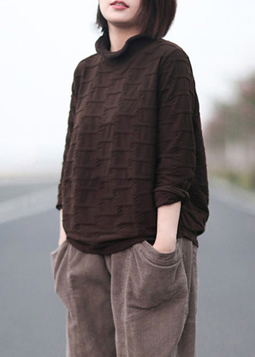 Classic Vintage Shirt with a Flattering Fit