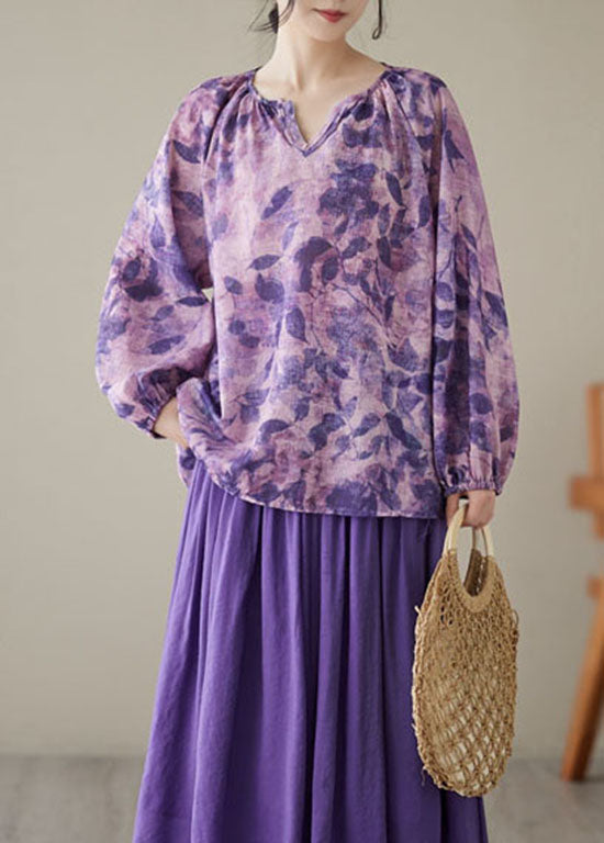 Effortlessly Elegant Top with a Timeless Design