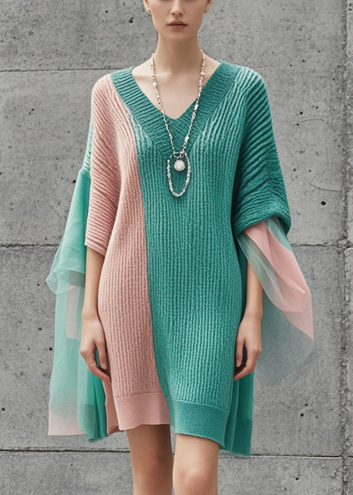 Effortlessly Elegant Sweater with a Timeless Design