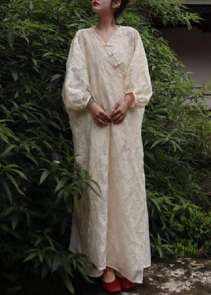 Well Tailored Cardigan with a Graceful Silhouette
