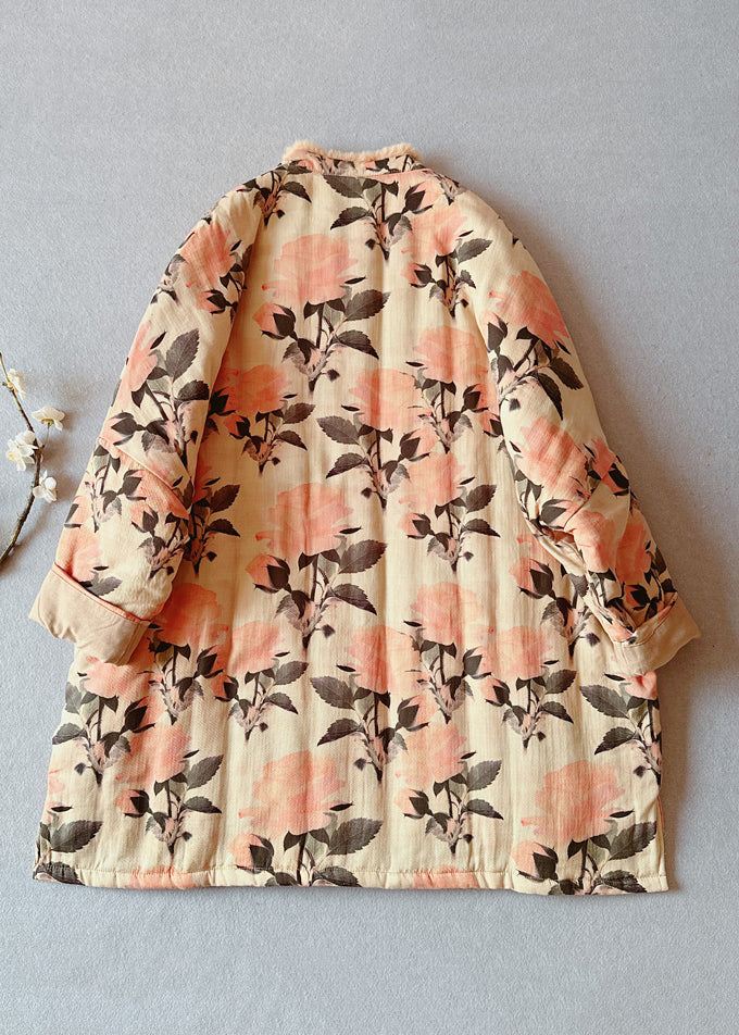 Elegantly Styled Coat for Everyday Wear
