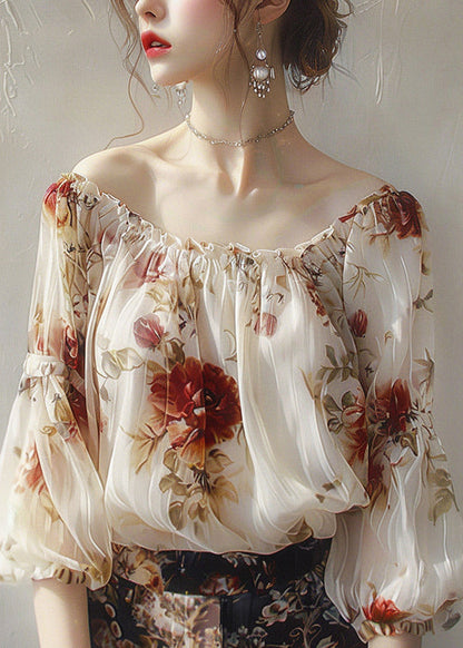 Well Tailored Top with a Graceful Silhouette