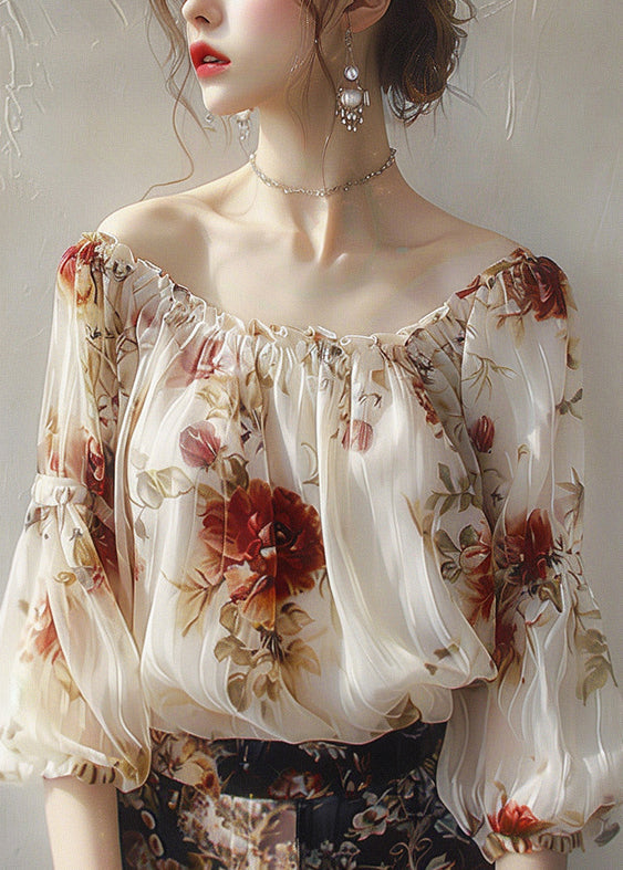Well Tailored Top with a Graceful Silhouette