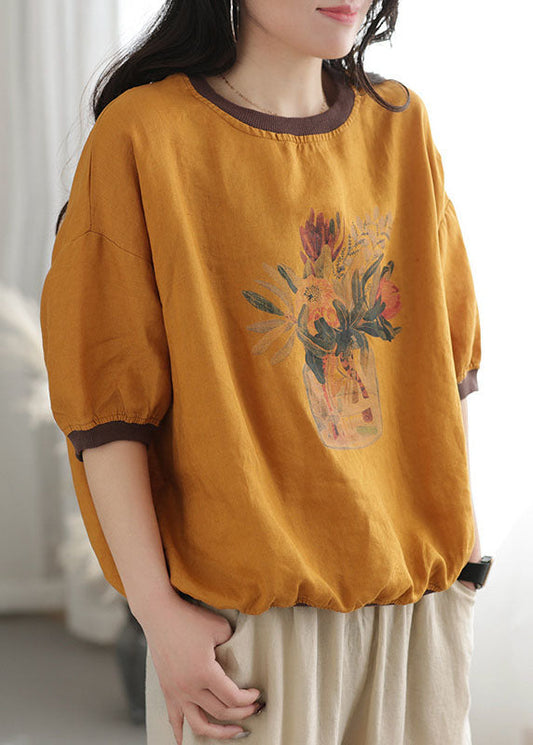 Well Tailored Top with a Graceful Silhouette