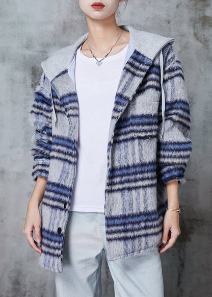 Gracefully Styled Coat for Any Occasion