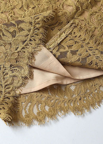 Effortlessly Elegant Garment with a Timeless Design