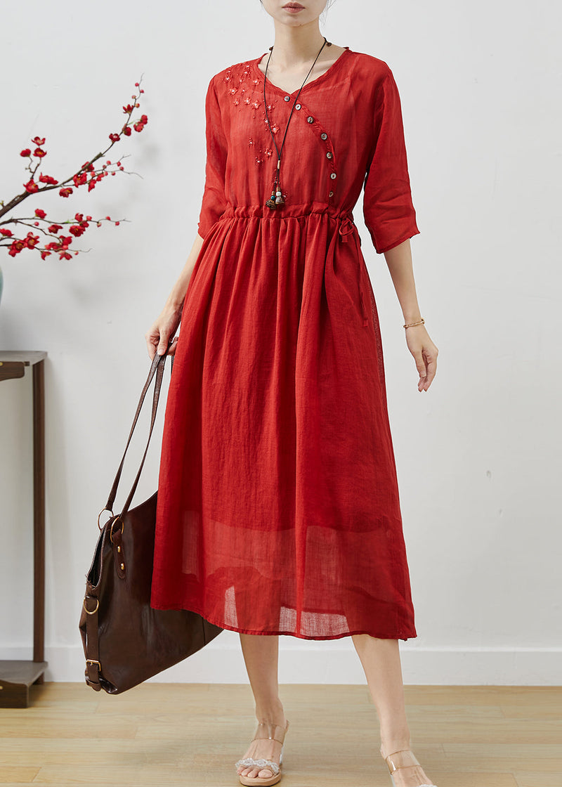 Well Tailored Dress with a Graceful Silhouette