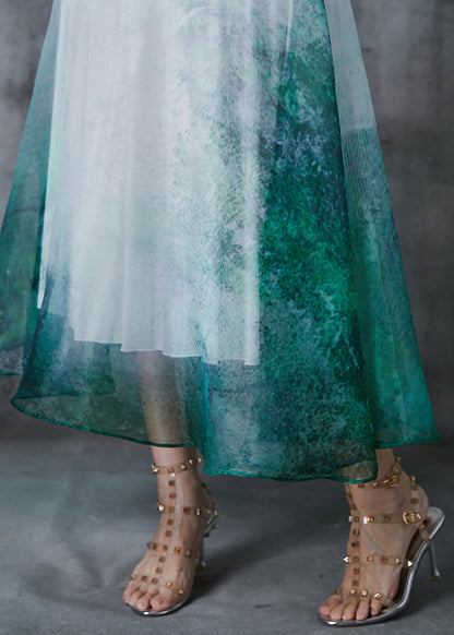 Classic Vintage Garment with a Flattering Fit