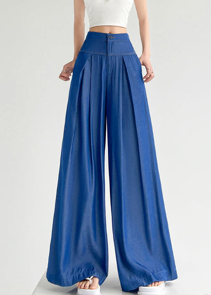 Well Tailored Pants with a Graceful Silhouette