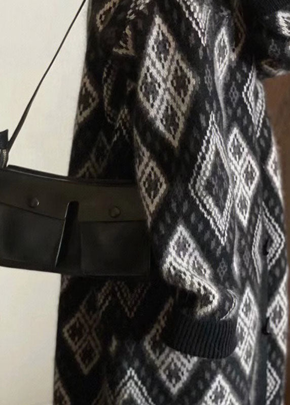 Classic Vintage & Enduringly Stylish Cardigan