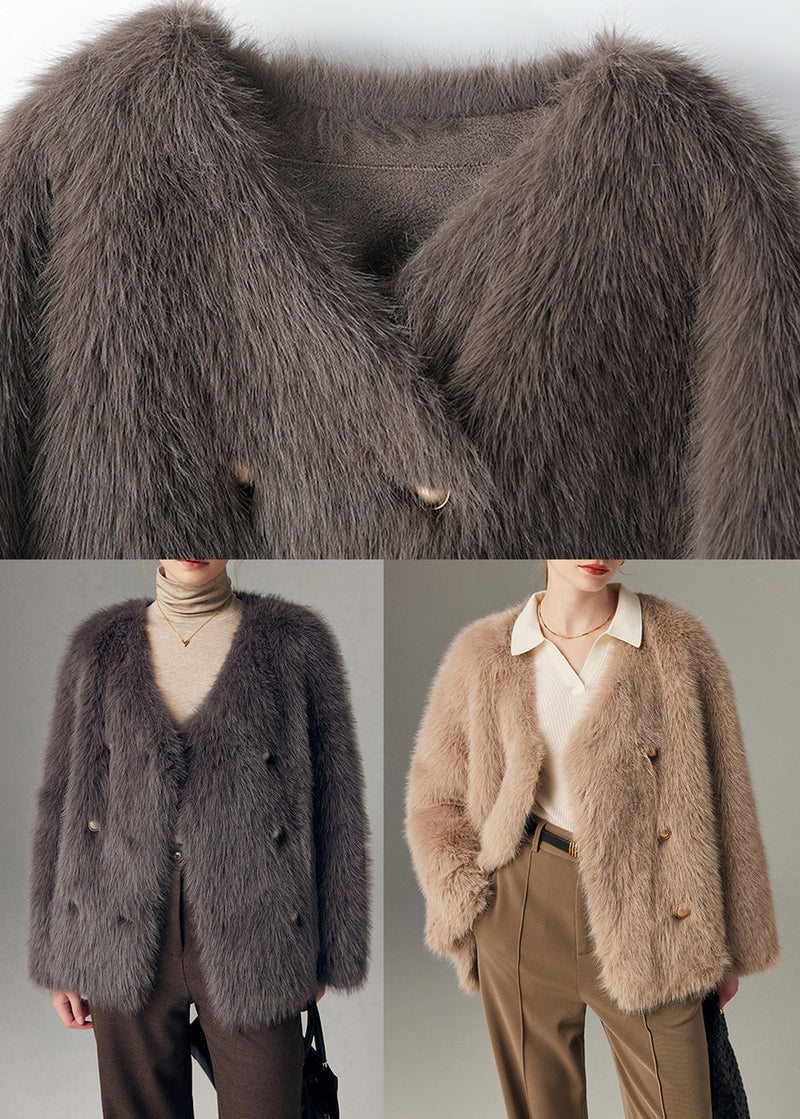 Elegantly Styled Coat for Everyday Wear
