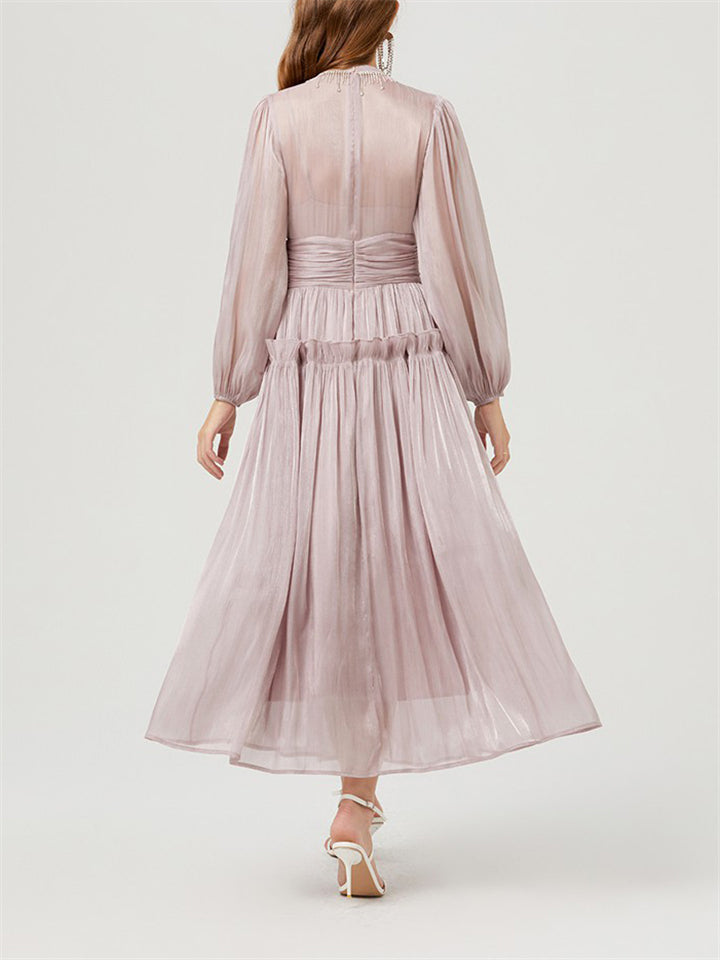 Beautifully Finished Dress in a Timeless Design