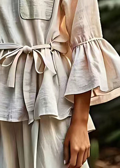 Sophisticated Blouse with a Clean Classic Look