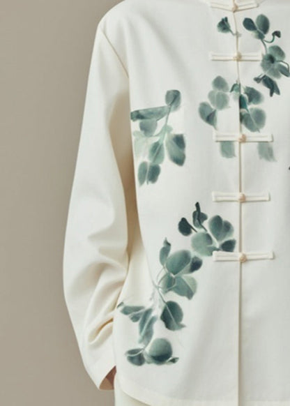 A Vintage Style Coat with Delicate Timeless Details