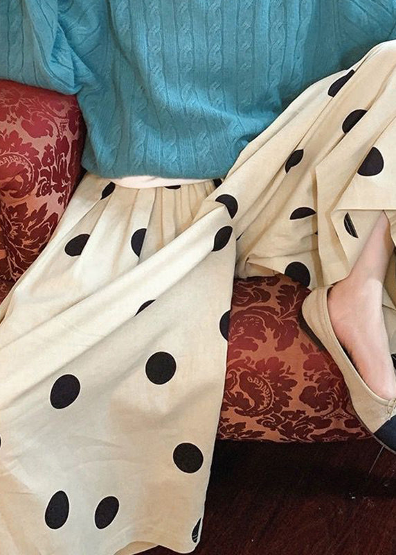 Classic Vintage Pants with a Flattering Fit