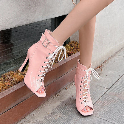 Graceful Orthopedic Boots for Modern Look