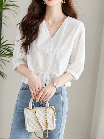 Classic Vintage & Enduringly Stylish Blouse