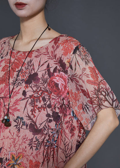 Well Tailored Top with a Graceful Silhouette