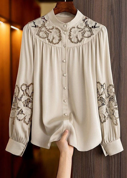 Classic Vintage Shirt with a Flattering Fit