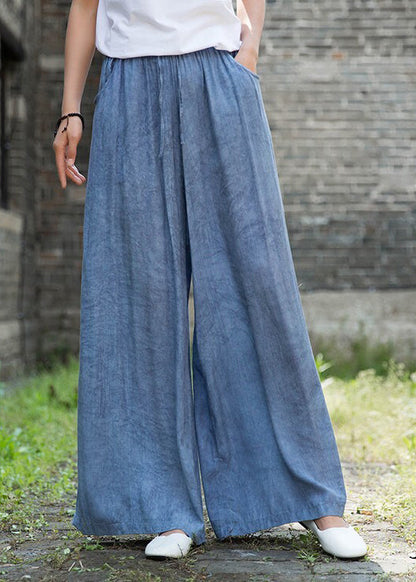 Classic Vintage Pants with a Flattering Fit