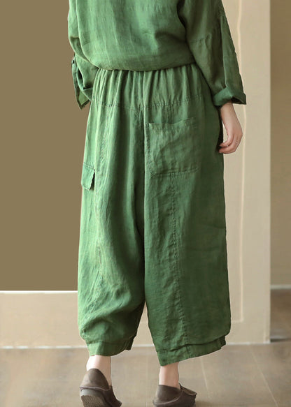 Well Tailored Pants with a Graceful Silhouette