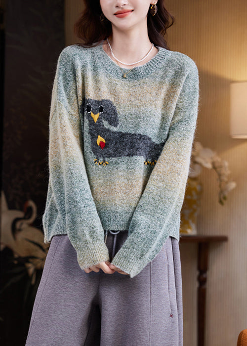 Beautifully Finished Sweater in a Timeless Design
