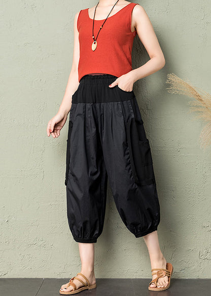 Effortlessly Elegant Pants with a Timeless Design