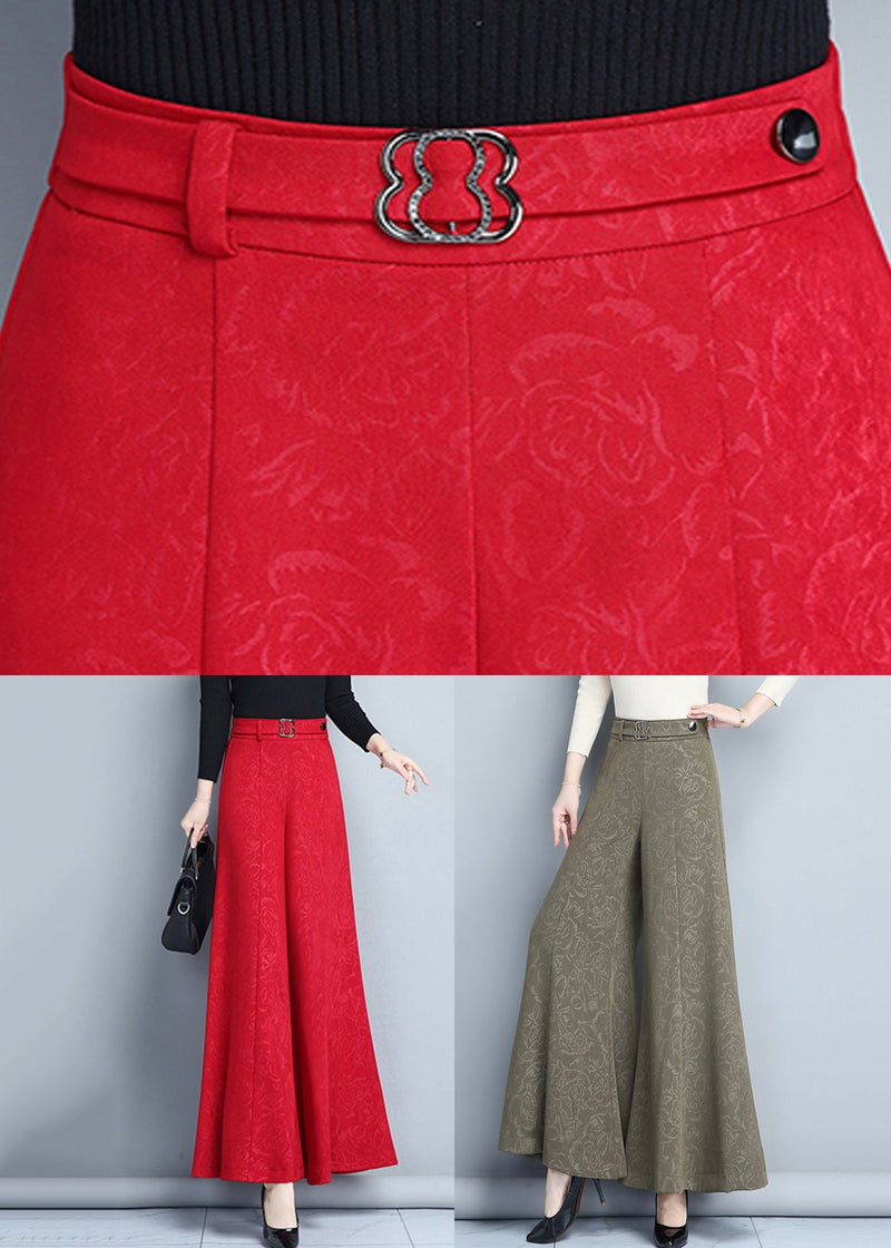 Well Tailored Pants with a Graceful Silhouette