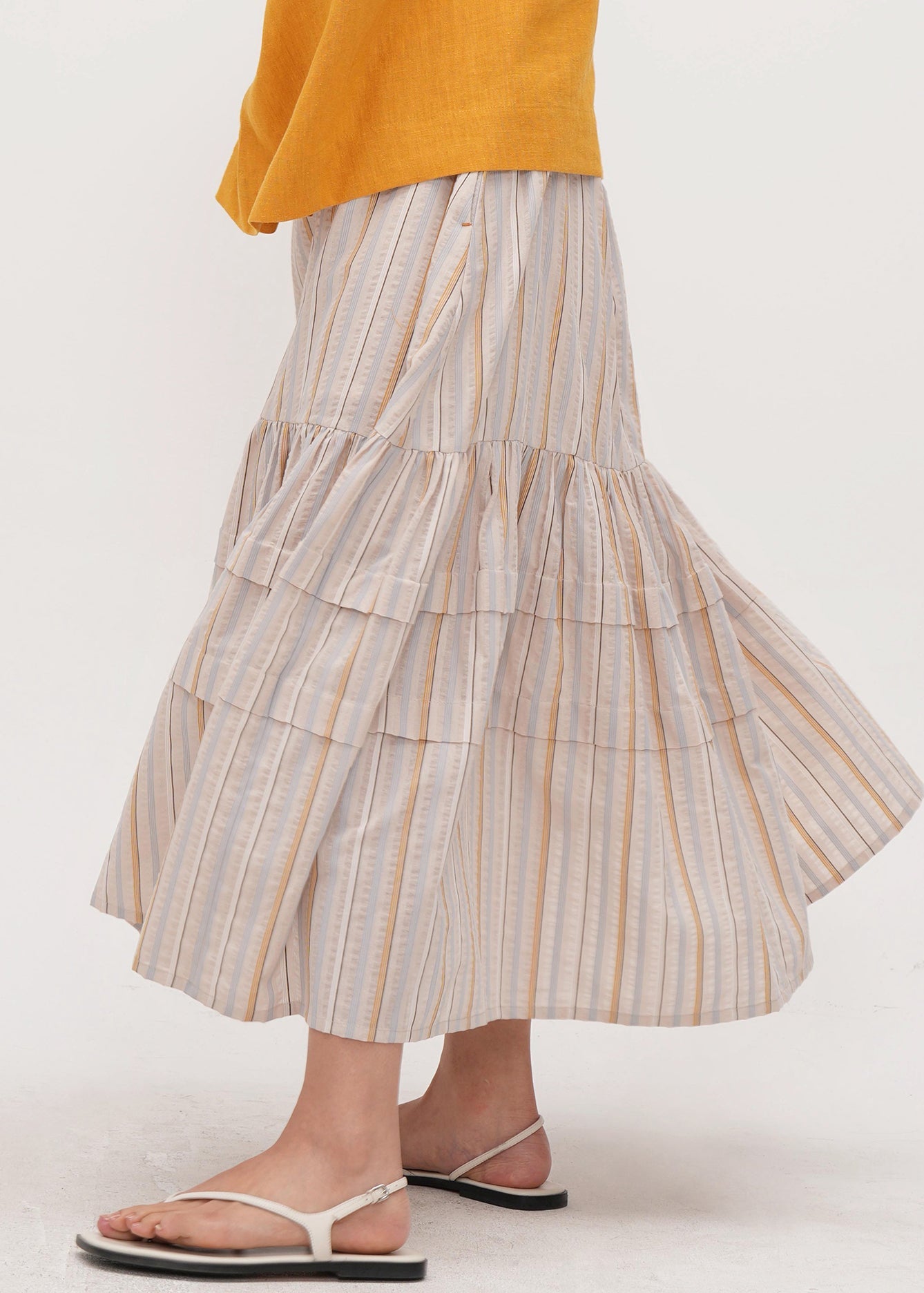 Well Tailored Garment with a Graceful Silhouette